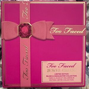 Too Faced Jewel Crush Blush & Highlighter in Pink Box